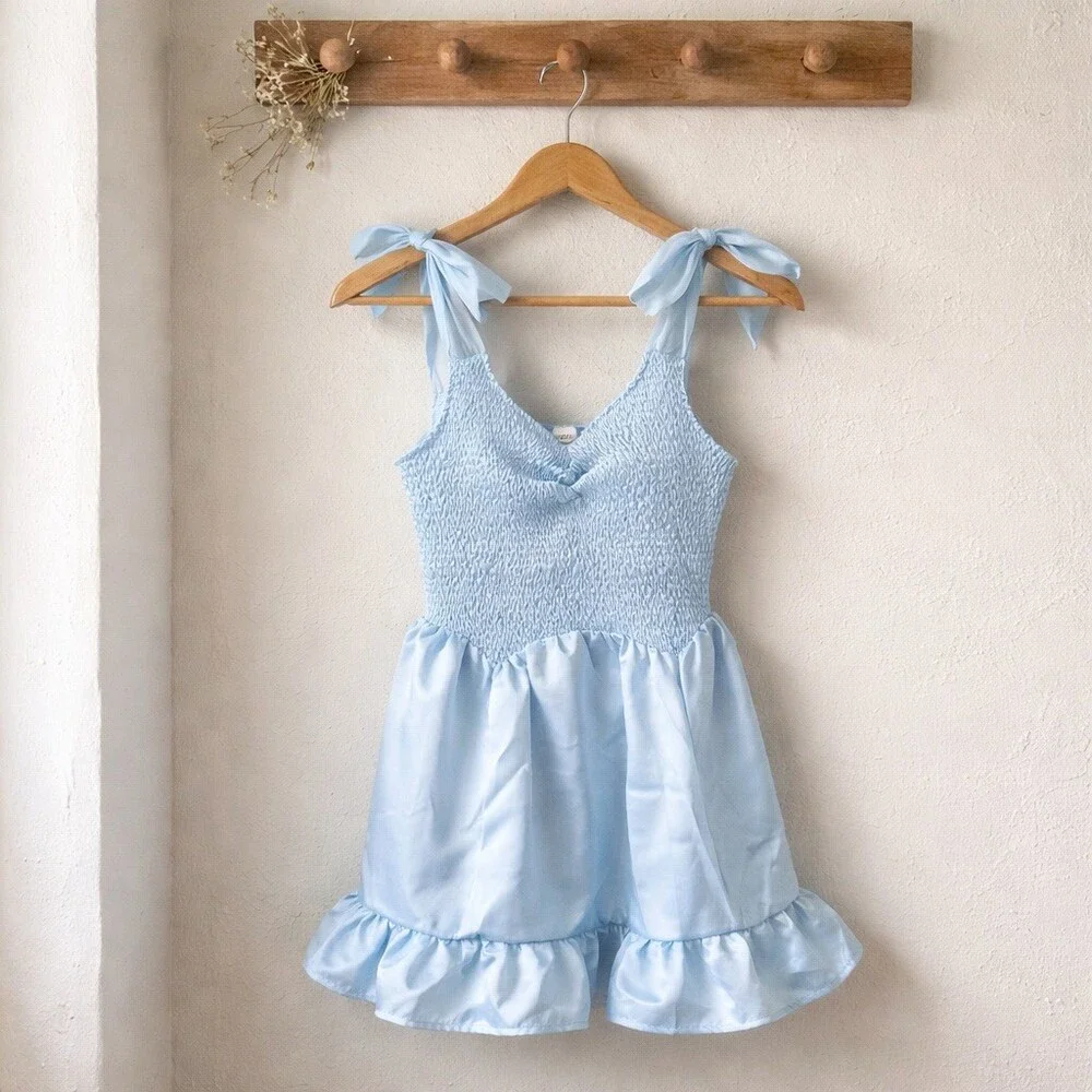 J.nna NWT Dress Womens Size L Light Blue Smocked Tie Strap Ruffle Hem Mini - Picture 4 of 7